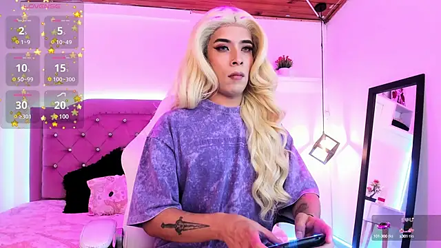 Snapshot of Nyx__Blackwood chatting on 01/24/25, 04:59 Nyx Blackwood online show from 01/24/25, 04:59