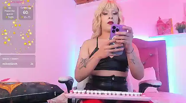 Snapshot of Nyx__Blackwood chatting on 02/12/25, 06:40 Nyx Blackwood online show from 02/12/25, 06:40