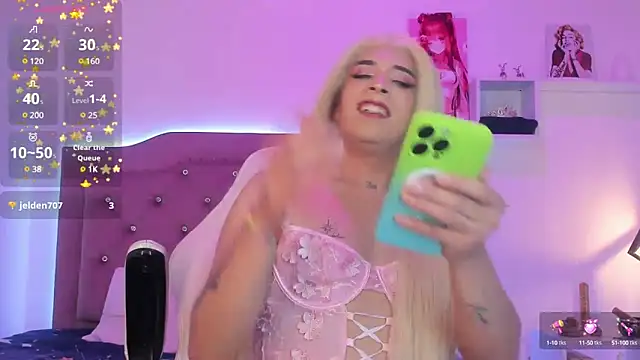 Snapshot of Nyx__Blackwood chatting on 03/15/25, 01:08 Nyx Blackwood online show from 03/15/25, 01:08