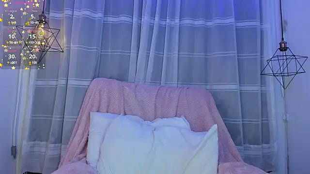 Snapshot of Nyx__Blackwood chatting on 11/23/25, 04:01 Nyx Blackwood online show from 11/23/25, 04:01