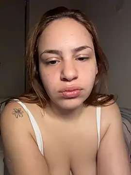 AgnesCampp online show from 10/24/25, 02:41