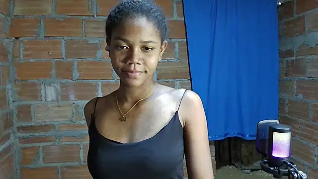 Luciia cute online show from 12/02/25, 08:37