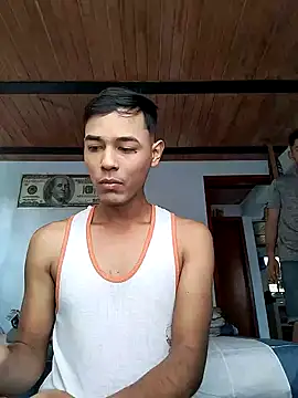 Snapshot of SexyNicoHotxx chatting on 01/01/25, 07:53 SexyNicoHotxx online show from 01/01/25, 07:53