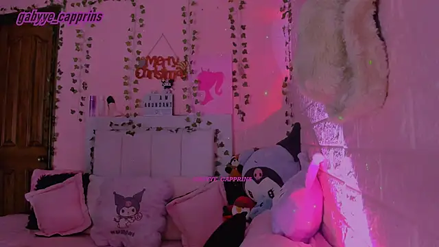 gabyye capprins online show from 12/15/25, 12:04