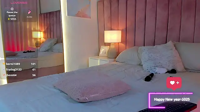 Snapshot of SweetGirl______ chatting on 01/30/25, 04:27 SweetGirl online show from 01/30/25, 04:27