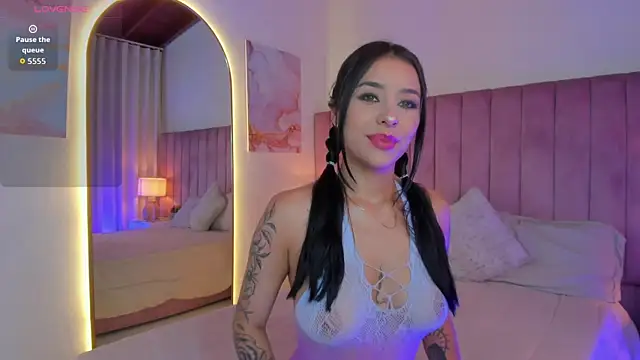 Snapshot of SweetGirl______ chatting on 10/11/25, 10:58 SweetGirl online show from 10/11/25, 10:58