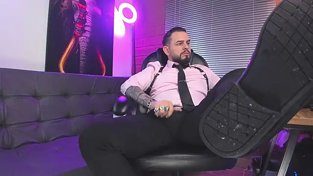 Ethan Castellano online show from 01/03/25, 02:10