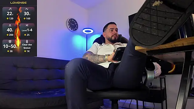 Ethan Castellano online show from 03/28/26, 08:52