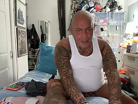 joeytatts66 online show from 10/09/25, 01:03