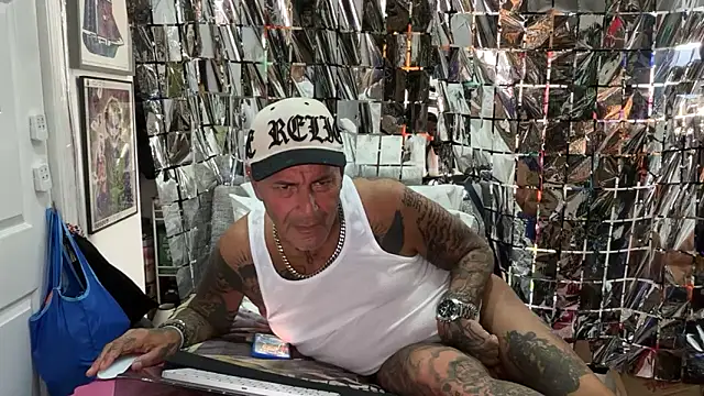 joeytatts66 online show from 04/06/26, 02:20