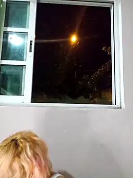 Snapshot of sadnessgyall chatting on 09/27/25, 06:18 sadnessgyall online show from 09/27/25, 06:18