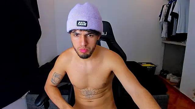 daddy jhons online show from 02/08/25, 04:14