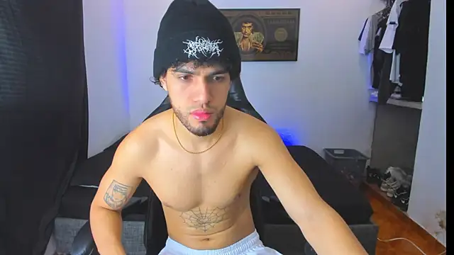 daddy jhons online show from 10/10/25, 05:34