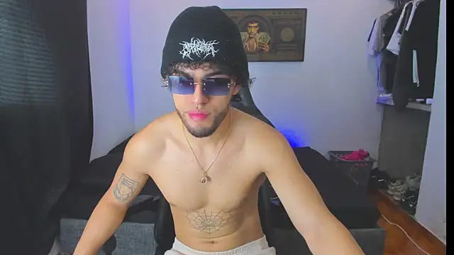 daddy jhons online show from 10/27/25, 04:44