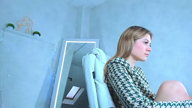 Cherry Price online show from 03/11/25, 02:21