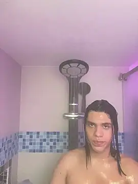 MIA YOURHOTTIE online show from 12/15/24, 09:31