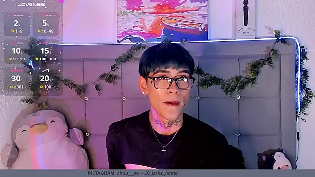 Snapshot of jacks_hotter chatting on 06/24/26, 12:53 jacks hotter online show from 06/24/26, 12:53