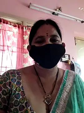 lalitha225 online show from 12/13/24, 07:15