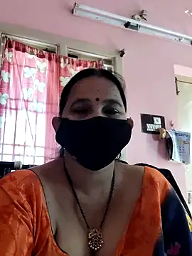 lalitha225 online show from 12/19/24, 05:07