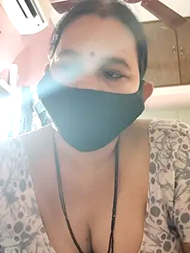 lalitha225 online show from 12/21/24, 05:25