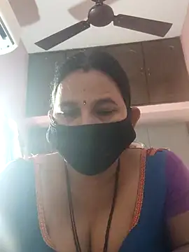 lalitha225 online show from 12/24/24, 05:49