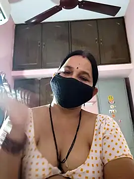 lalitha225 online show from 12/27/24, 08:13