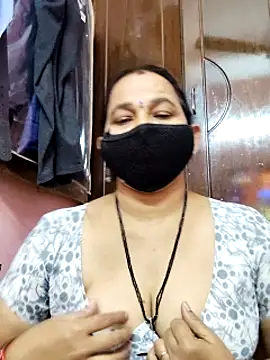 lalitha225 online show from 01/03/25, 08:00