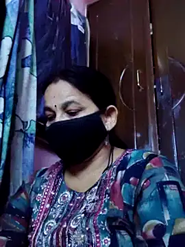 lalitha225 online show from 01/04/25, 11:11