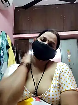 lalitha225 online show from 01/31/25, 04:36