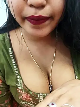 Snapshot of Sania-Love chatting on 01/12/26, 10:48 Sania-Love online show from 01/12/26, 10:48