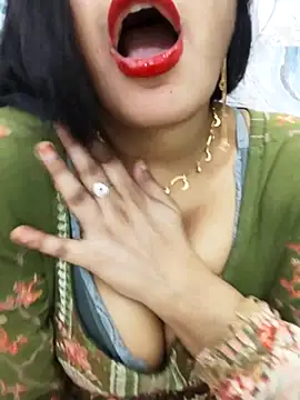 Snapshot of Sania-Love chatting on 02/12/26, 11:22 Sania-Love online show from 02/12/26, 11:22