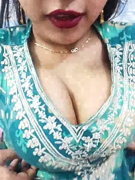 Sania-Love online show from 04/21/26, 11:40