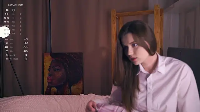 LoraDevon online show from 03/12/25, 03:51