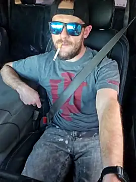 Spunwhiteboy1992 online show from 10/13/25, 09:59