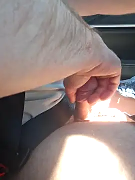 Spunwhiteboy1992 online show from 04/20/26, 05:48