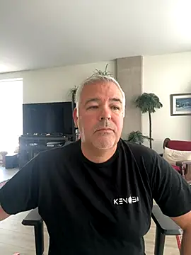 aarosteev2 online show from 10/06/25, 03:53