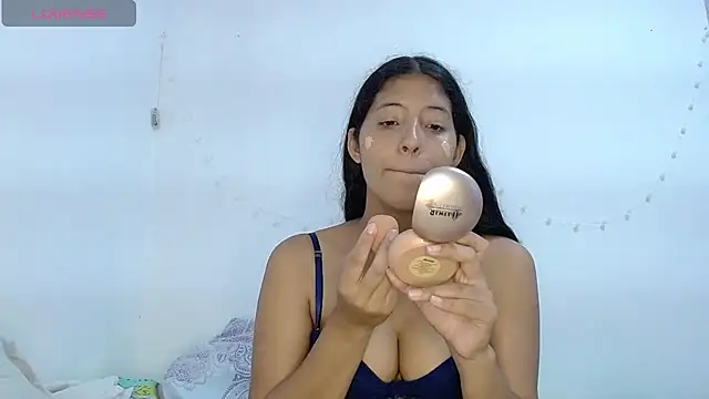 evaluna horny  online show from 03/19/25, 08:22