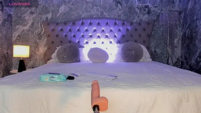 Belliinda 21 online show from 10/09/25, 07:01