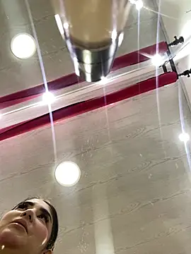 Belliinda 21 online show from 03/11/26, 06:36