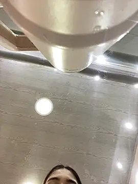 Belliinda 21 online show from 04/20/26, 06:20