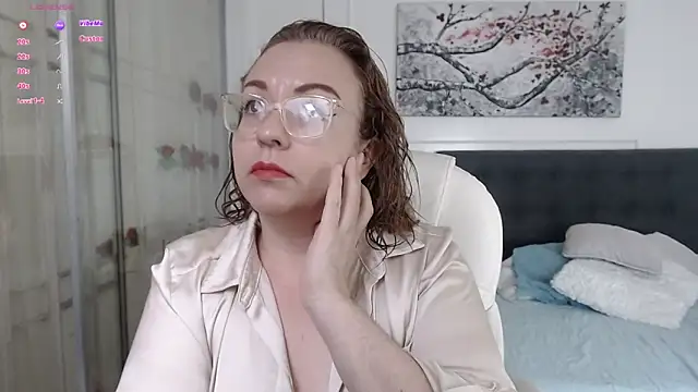 Snapshot of Tania_Goddess_ chatting on 02/05/25, 07:42 Tania Goddess online show from 02/05/25, 07:42