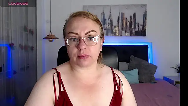 Snapshot of Tania_Goddess_ chatting on 10/08/25, 01:31 Tania Goddess online show from 10/08/25, 01:31