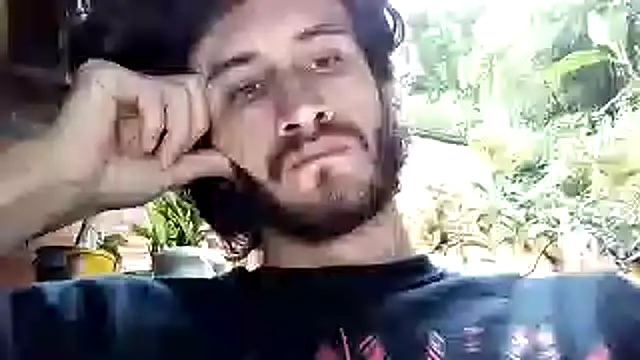 Loggan donnelly online show from 11/05/25, 10:21