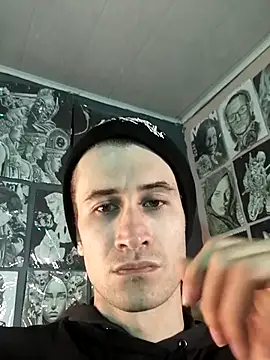 Loggan donnelly online show from 12/21/25, 04:03