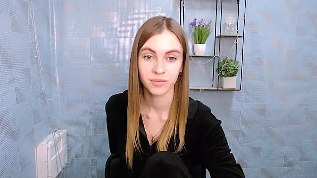 Snapshot of AlisaCatty_ chatting on 12/04/24, 10:13 AlisaCatty online show from 12/04/24, 10:13