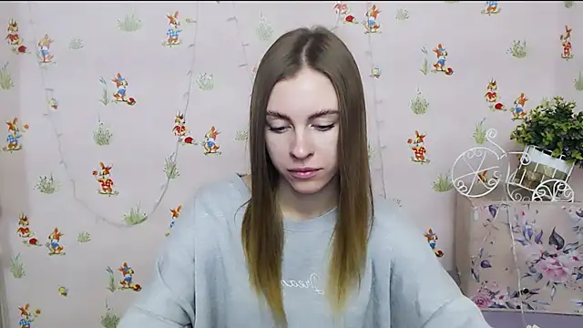 Snapshot of AlisaCatty_ chatting on 12/12/24, 06:36 AlisaCatty online show from 12/12/24, 06:36