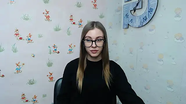 Snapshot of AlisaCatty_ chatting on 01/18/25, 07:17 AlisaCatty online show from 01/18/25, 07:17