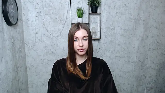 Snapshot of AlisaCatty_ chatting on 02/06/25, 12:59 AlisaCatty online show from 02/06/25, 12:59