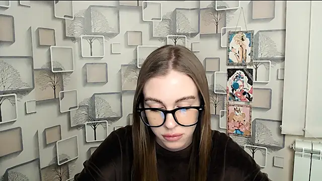 Snapshot of AlisaCatty_ chatting on 02/12/25, 12:33 AlisaCatty online show from 02/12/25, 12:33