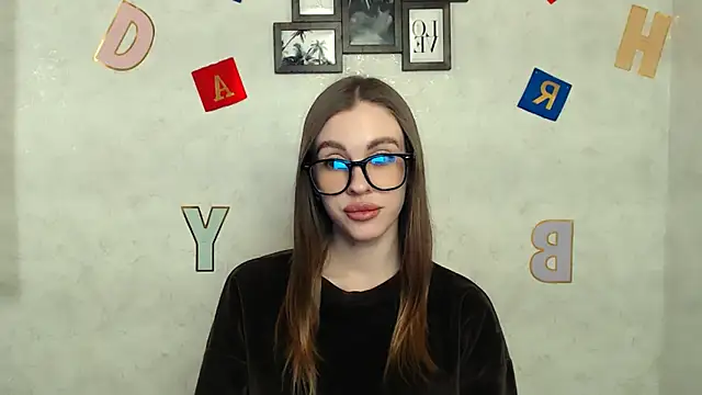 Snapshot of AlisaCatty_ chatting on 02/14/25, 10:59 AlisaCatty online show from 02/14/25, 10:59